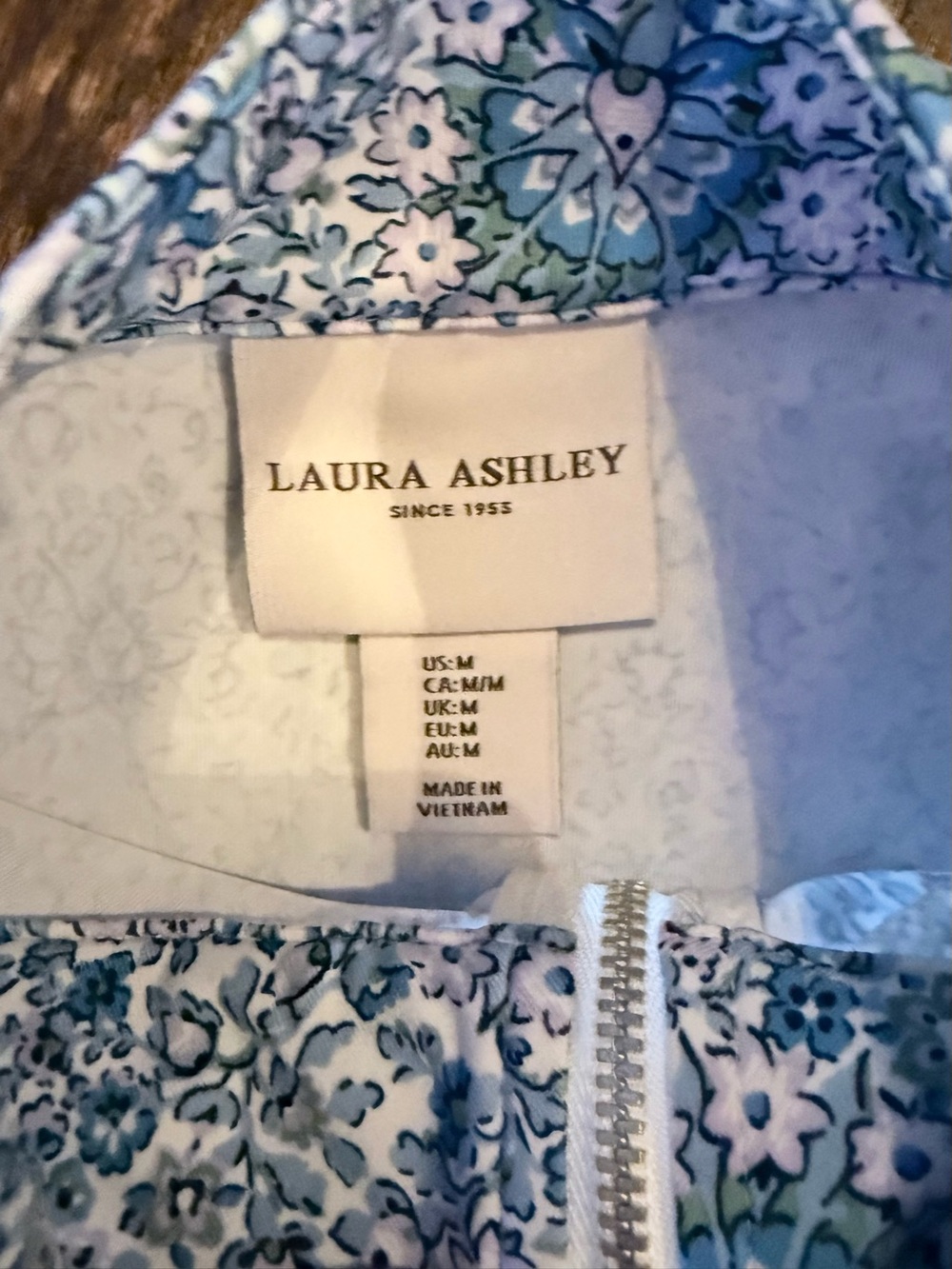 Two Laura Ashley tops and one Sigrid Olsen top : Blue/white/black Half-Zip Tops - Picture 4 of 9